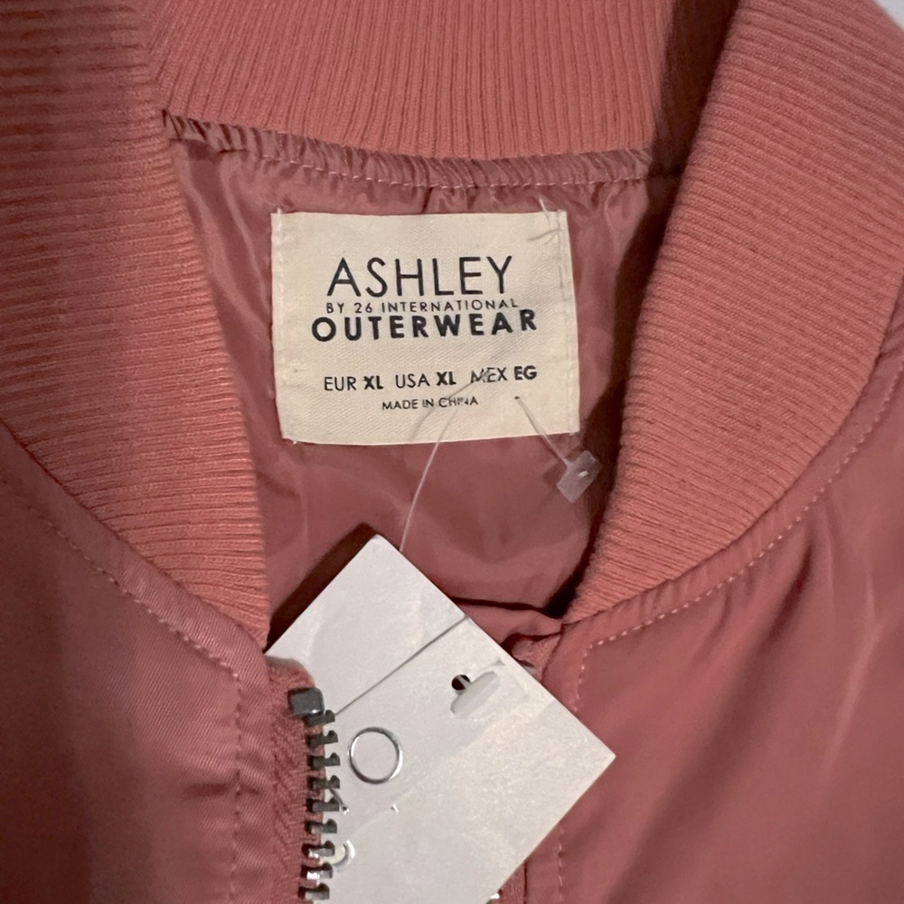 NWT Ashley By 26 International Pink Coral Bomber style Cropped Jacket Size XL - Picture 5 of 8